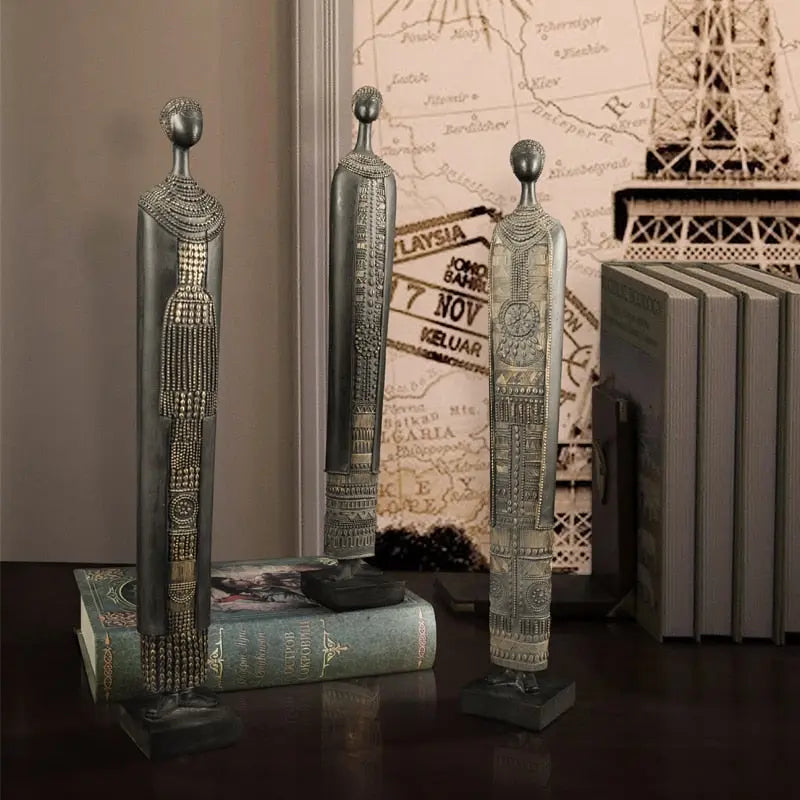 Ancient-African-Figurines-Decorfaure-1685708184.jpg