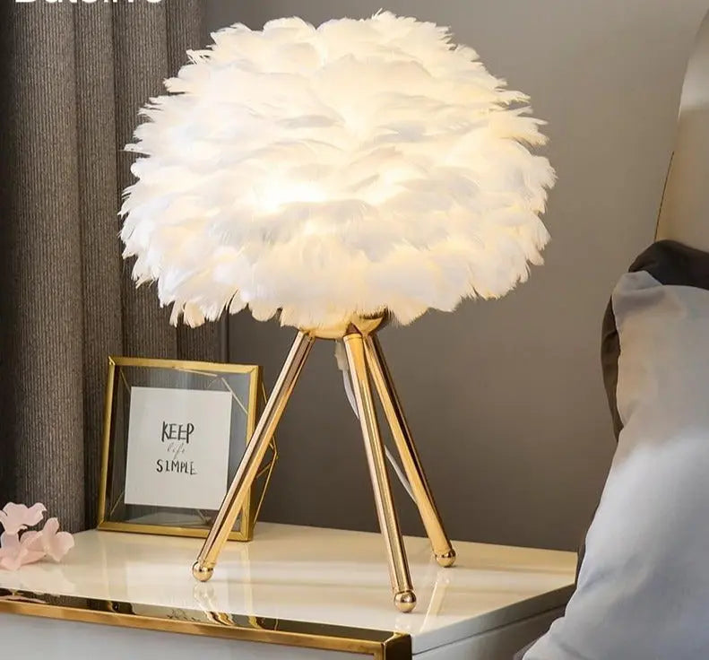 Belevue-Goose-Feather-Lamp-Decorfaure-1685707164.jpg