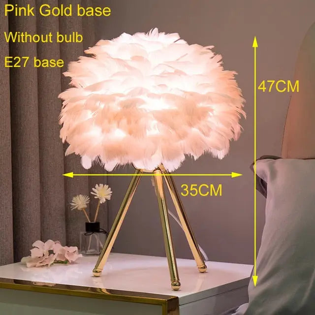 Belevue-Goose-Feather-Lamp-Decorfaure-1685707218.jpg