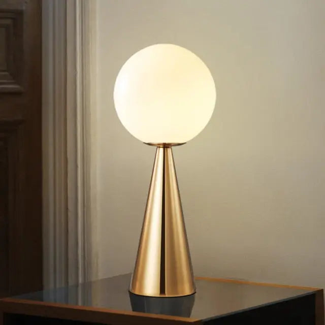 Edge-Table-Lamp-Decorfaure-1685710860.jpg