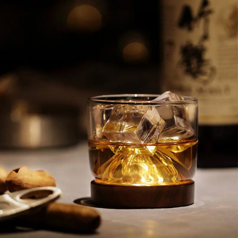 Everest-Whisky-Glass-Decorfaure-1685704607.jpg
