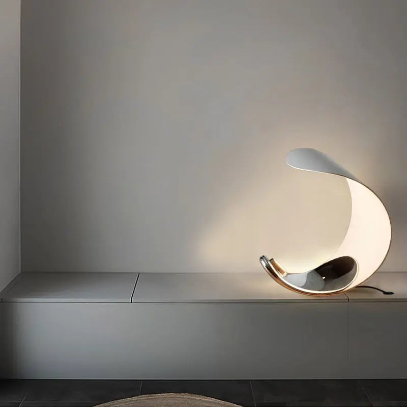 Half-Moon-Lamp-Decorfaure-1685710576.jpg