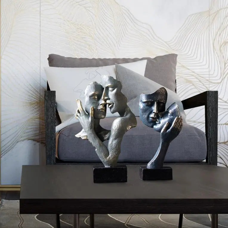 Handcrafted-Face-Sculptures-Decorfaure-1685703514.jpg