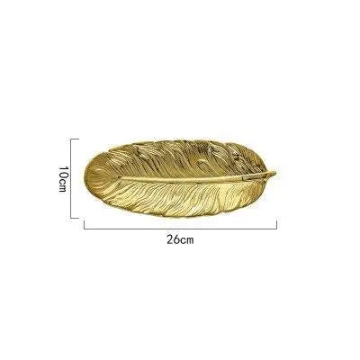Luxe-Platter-with-Gold-Rim-Decorfaure-1685701506.jpg