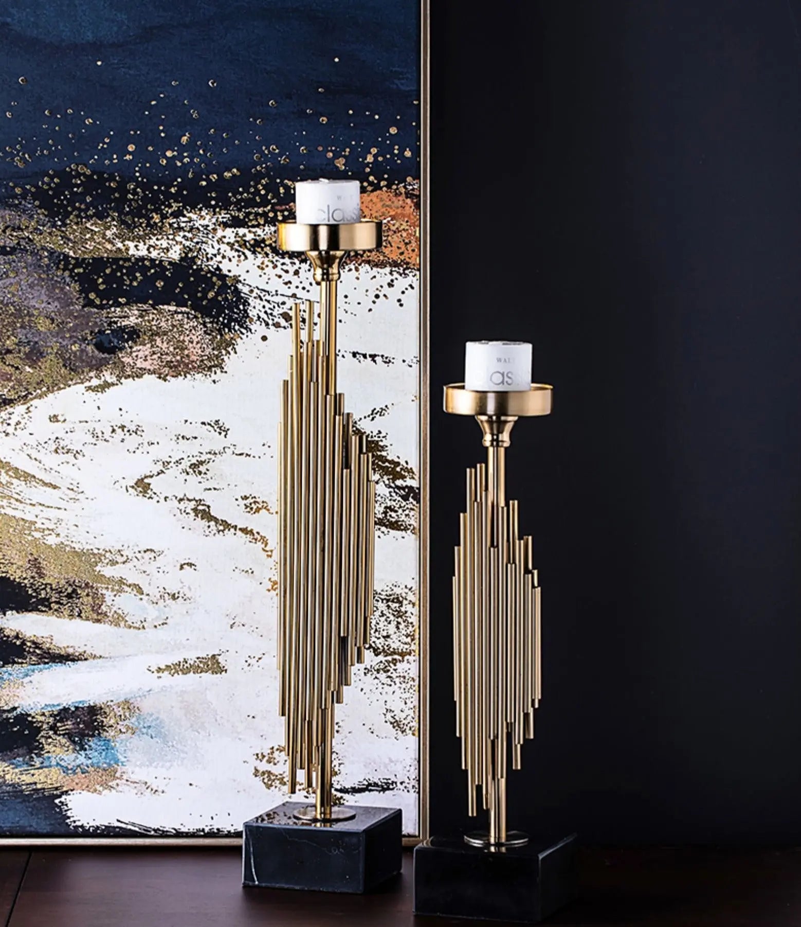 Manhattan-Candle-Holders-With-Marble-Base-Decorfaure-1685702304.jpg