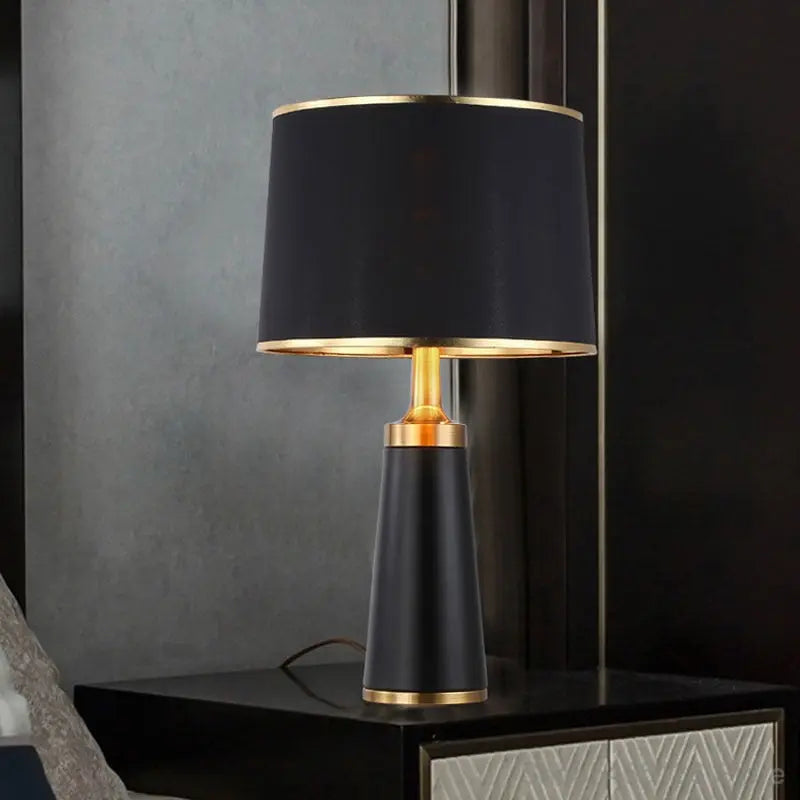 Medira-Table-Lamp-Decorfaure-1685709577.jpg