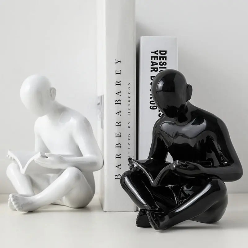 Reading-Man-Bookend-Decorfaure-1685703542.jpg