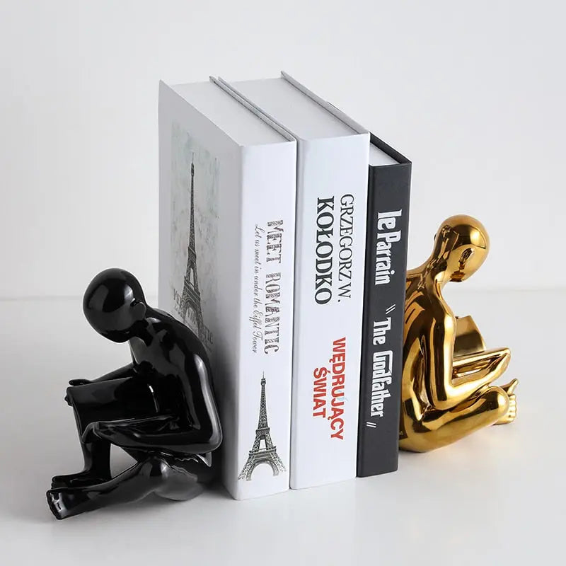 Reading-Man-Bookend-Decorfaure-1685703584.jpg