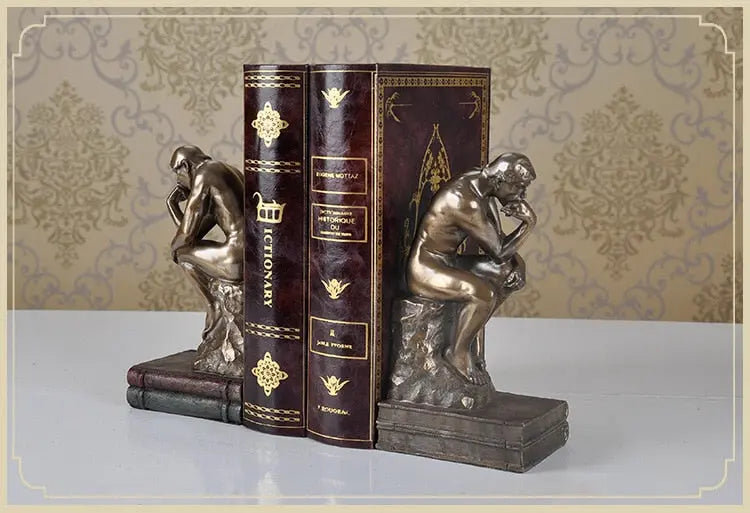 Thinking-Man-Bookend-Decorfaure-1685703571.jpg