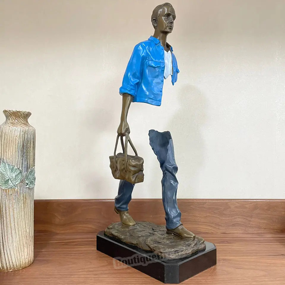 Travelling-Man-Statue-By-Bruno-Catalano-Decorfaure-1685712867.jpg